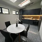 за гости крайморие парк بيت ضيافة *