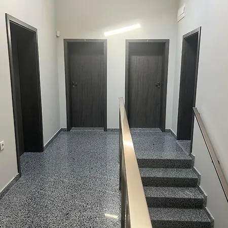 за гости крайморие парк بيت ضيافة *