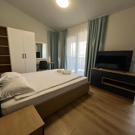 за гости крайморие парк 招待所 布尔加斯