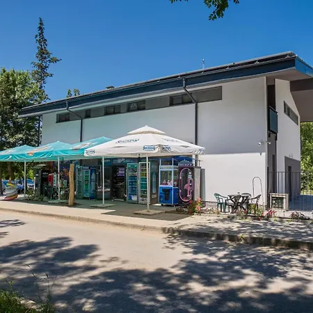 Maison d'hôtes за гости крайморие парк