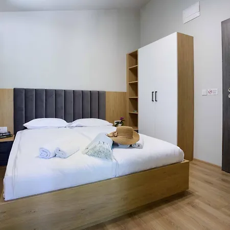 за гости крайморие парк Maison d'hôtes Burgas