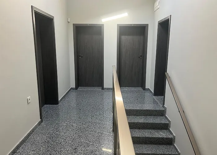 за гости крайморие парк Konukevi *